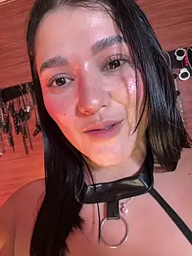 yey_bdsm Adlı Modelin Canlı XXX Sohbeti