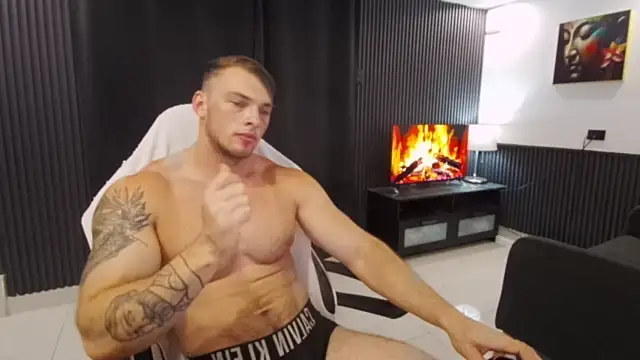 Chat +18 de YourHotGreg ao vivo