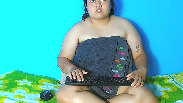 xxxsarahot250316's Live XXX Chat