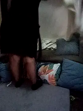 دردشة SQUITBOOTY الجنسية المباشرة