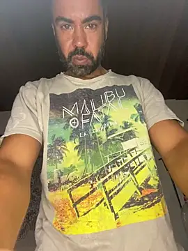 BengalasCB Adlı Modelin Canlı XXX Sohbeti