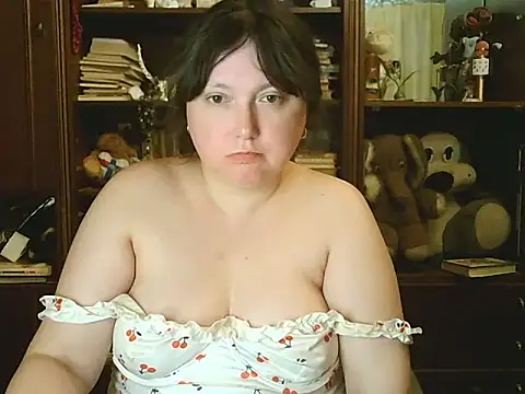 CarrieQPeach Chat XXX in diretta