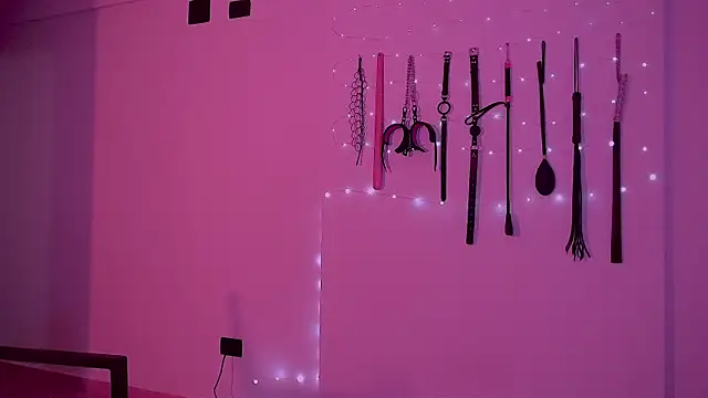 nina_kink 现场XXX聊天