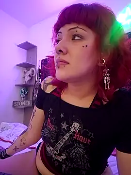 Sarah-Stoner Chat XXX in diretta