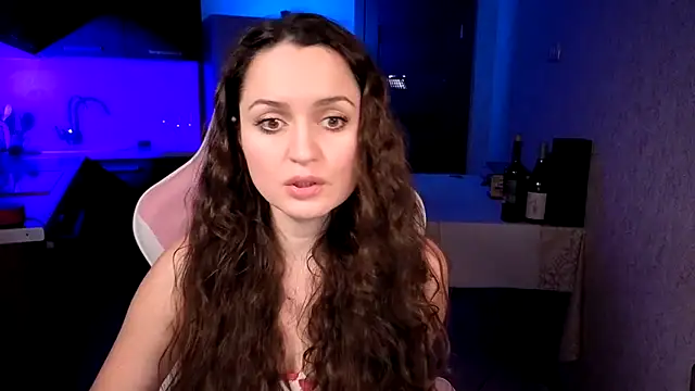 Cerann1 Adlı Modelin Canlı XXX Sohbeti