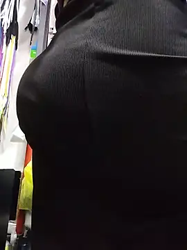 XXX chat uživo modela samathasexx