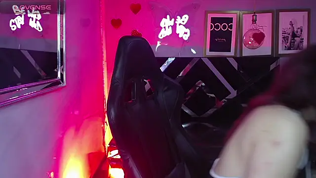 Red_Bunny_v's Live XXX Chat