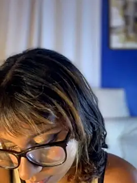 LeylaKnox's Live XXX Chat