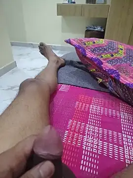 santhoshkannadaboy Webcam-Show