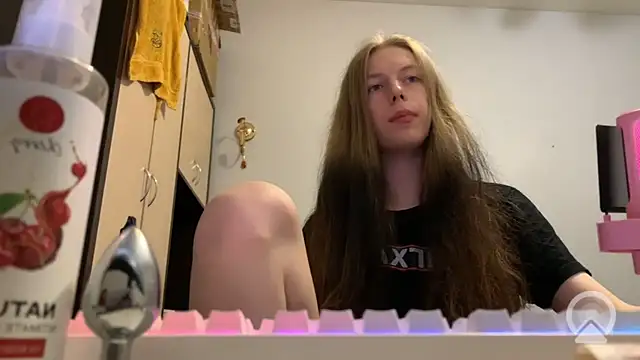 britneylovely 现场XXX聊天