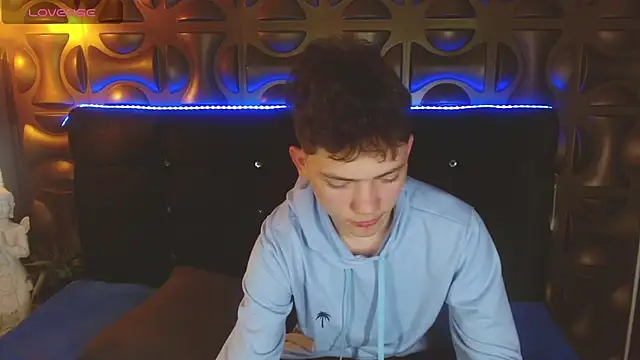 cruz_dante Chat XXX live