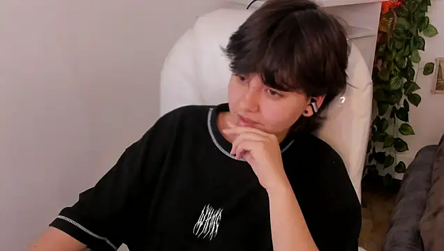Nathaly_ds' Live XXX Chat