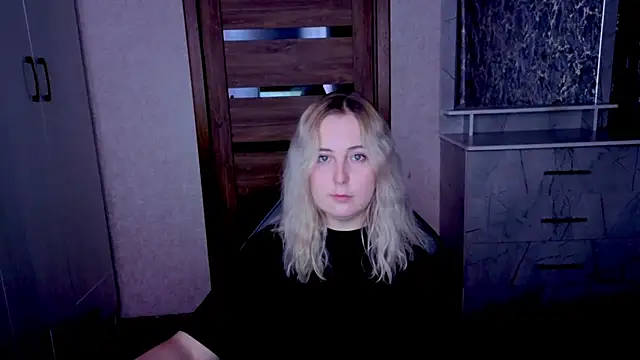 Kristy-Max: онлайн-секс-чат