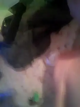 Rarelyused79 লাইভ XXX চ্যাট