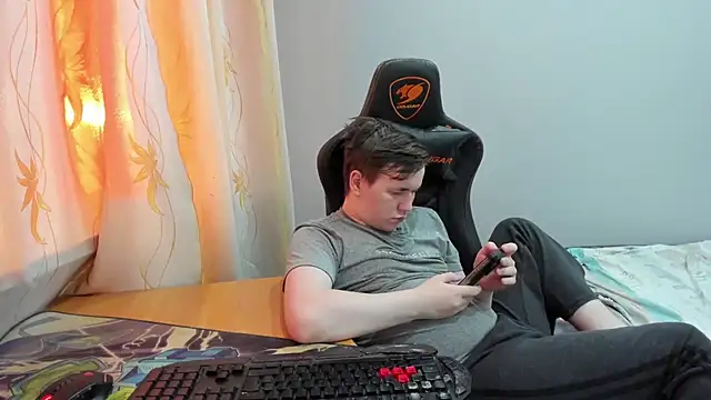 iliaskrislove 라이브 XXX 채팅