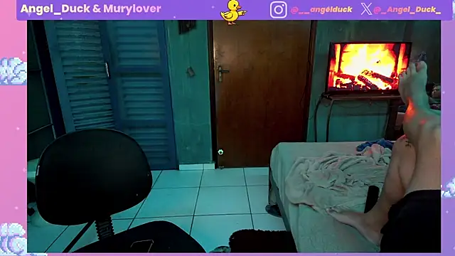 Angel_Duck live XXX chat