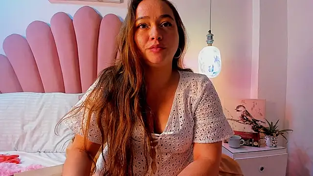 แชท XXX สดของ SabrinaVantress