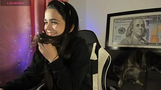 LucianaMoreau Chat XXX in diretta