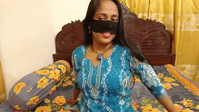 2am_Deshi Adlı Modelin Canlı XXX Sohbeti