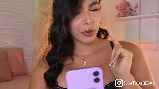 Chat XXX en directo de IsabelleFoxx_