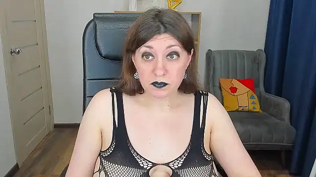Black_Black_Rose Adlı Modelin Canlı XXX Sohbeti
