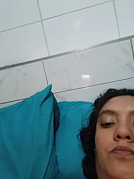2Juicy_pussy Obrolan Langsung XXX