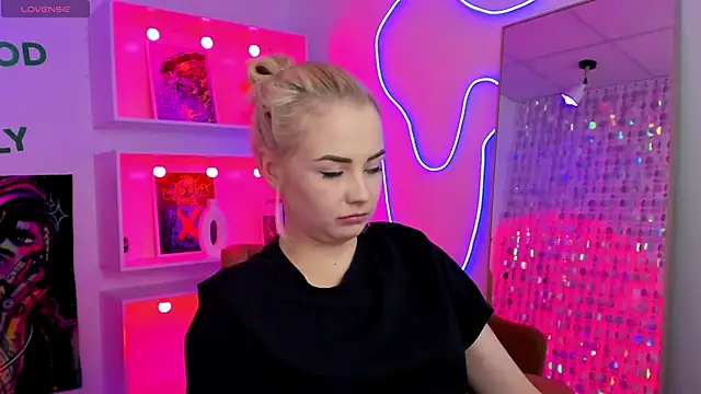 StephanieSweety Chat XXX live
