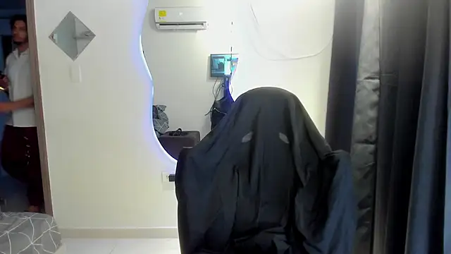 دردشة Kris_Khalifa69 الجنسية المباشرة