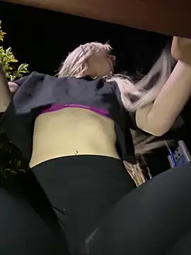 AlyssaFoxx_のライブXXXチャット