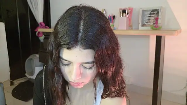 צ'אט XXX בשידור חי של eva_sin18