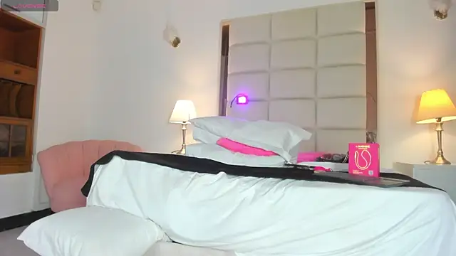 Онлайн чат XXX Taylor_Royal_