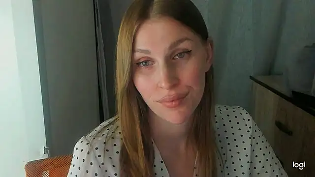 JuliaMuuun Live XXX-chat