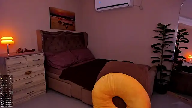 OliGasm Chat XXX live