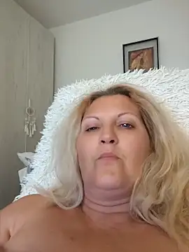 Divineblond 라이브 XXX 채팅