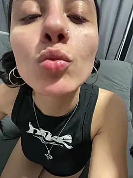 __Akiira__ Obrolan Langsung XXX