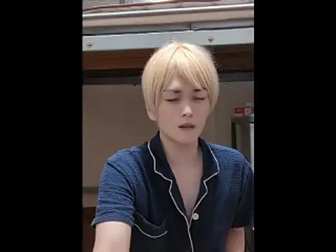 mgnhiroyuki's Live XXX Chat