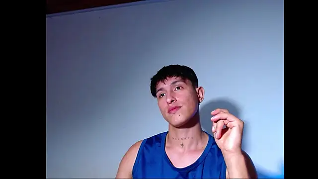 rowanbig – Naživo XXX chat