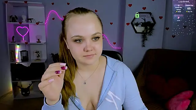 Czat XXX na żywo – keri_ti