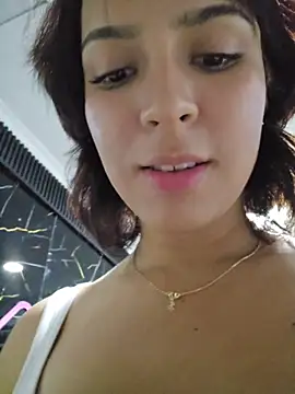 دردشة Kitty_San_xXx الجنسية المباشرة