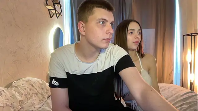 DenisSofiaa élő XXX-chatje