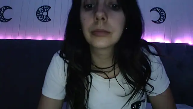 Mickyta élő XXX-chatje