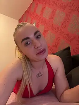 RuxyCatrina Chat XXX live