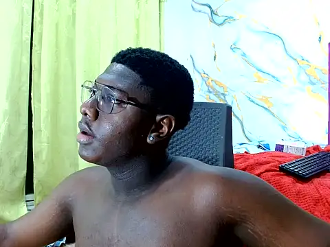 Chatroom XXX en direct de STEVEN-ANGEL