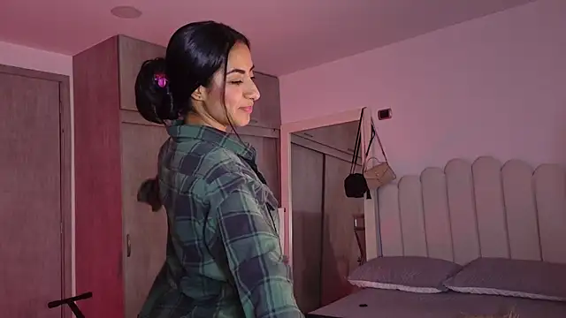 Brown_skin11's Live XXX Chat