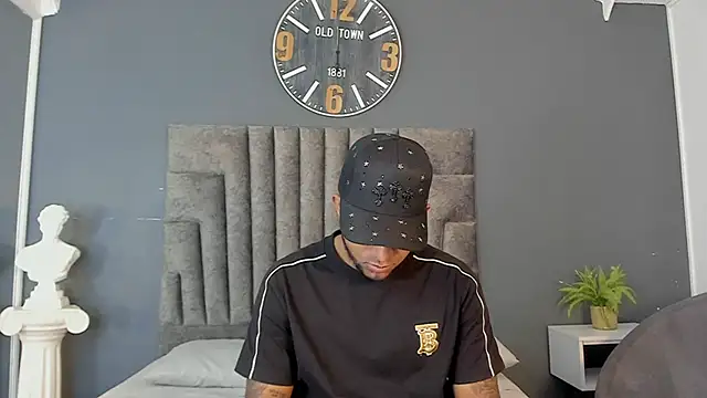 Živý XXX chat Robin_Rief