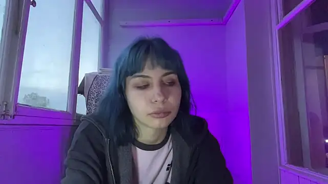 Chat +18 de SuccubKira ao vivo