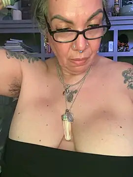 dieseldame1313 라이브 XXX 채팅