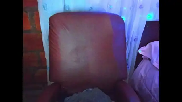 BrianaGarner – Naživo XXX chat