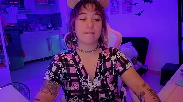 Celeste_Bauman Adlı Modelin Canlı XXX Sohbeti