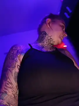 blazed_vixenのライブXXXチャット